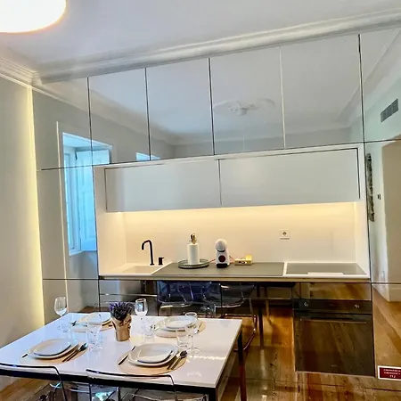 Apartman Homie In *