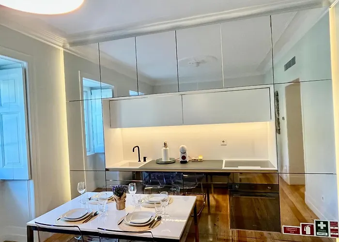 Apartment Homie In *